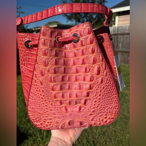 **SOLD**Brahmin NWT-Melinda Bucket Crossbody Coral Snapdragon - Picture 7 of 10